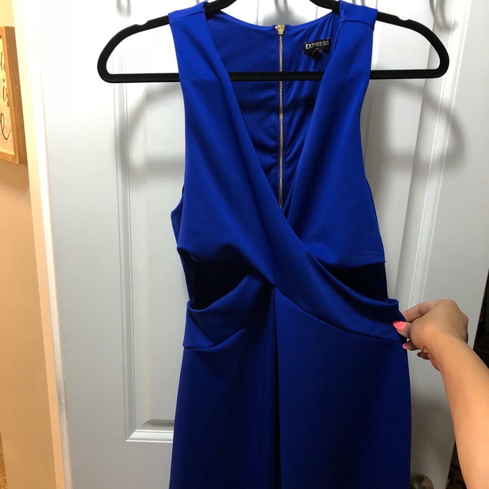 Express Cutout a-line